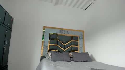 Snapshot of mattdevon chatting on October 3, 2025, 5:10 pm Matt online show from October 3, 2025, 5:10 pm