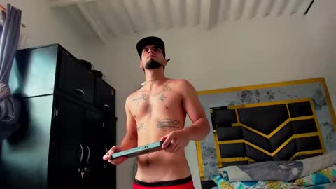 Snapshot of mattdevon chatting on November 2, 2025, 4:53 pm Matt online show from November 2, 2025, 4:53 pm