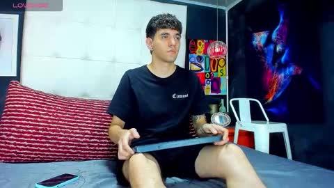 ---Matteo--- online show from September 21, 2025, 8:32 pm