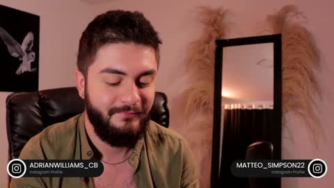 Matteo simpson online show from December 10, 2024, 9:22 pm