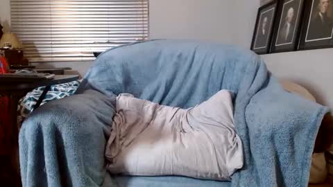 matterson23 online show from December 14, 2025, 5:57 am