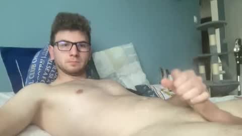 matthd21 online show from November 3, 2025, 9:10 am