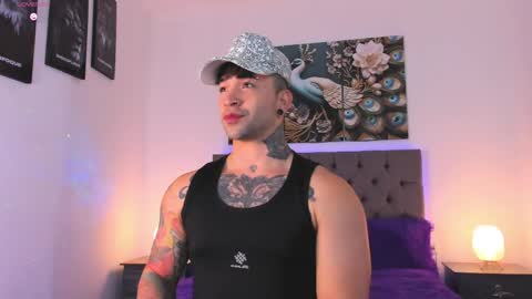 Matthew INDEPENDENT MODEL online show from April 8, 2026, 4:23 am