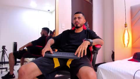 Matthew online show from March 8, 2026, 5:00 am