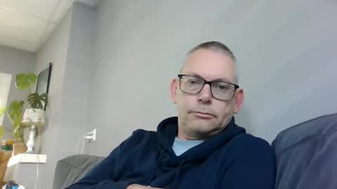 matthijs online show from May 7, 2026, 7:25 am