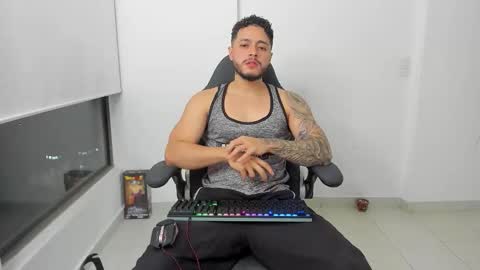 Snapshot of mattia_dupont chatting on February 24, 2026, 11:36 pm Mattias online show from February 24, 2026, 11:36 pm