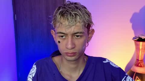 Snapshot of mattias_dantee chatting on April 13, 2026, 2:17 am mattias online show from April 13, 2026, 2:17 am