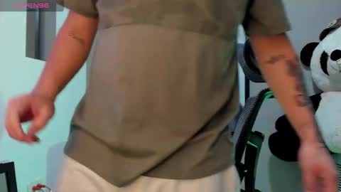 Snapshot of mattiwsmorris_ chatting on September 12, 2025, 4:51 pm mattiwsmorris_ online show from September 12, 2025, 4:51 pm