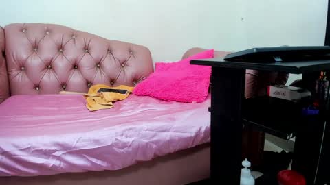 Snapshot of mature_beautiful chatting on December 26, 2024, 3:53 pm Lucy online show from December 26, 2024, 3:53 pm