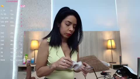 mature_eva online show from October 4, 2025, 11:19 am