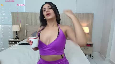 katerin online show from October 11, 2025, 11:31 am