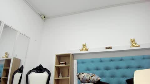 Snapshot of mature_sexylove chatting on December 10, 2024, 11:30 pm mature_sexylove online show from December 10, 2024, 11:30 pm