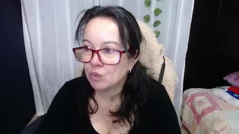 Snapshot of mature_wolf chatting on December 30, 2024, 1:25 pm Sonia online show from December 30, 2024, 1:25 pm