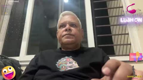 DEV online show from November 15, 2025, 10:48 pm