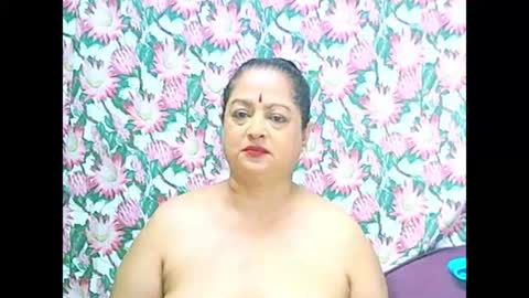 matureindian654u online show from June 17, 2026, 6:53 pm