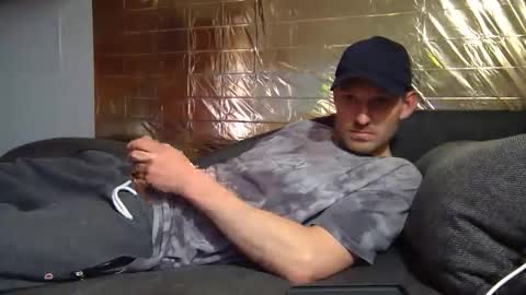 Snapshot of matzestr95 chatting on June 11, 2026, 12:14 pm matzestr95 online show from June 11, 2026, 12:14 pm