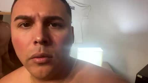 mauricio760p online show from October 29, 2025, 4:04 am