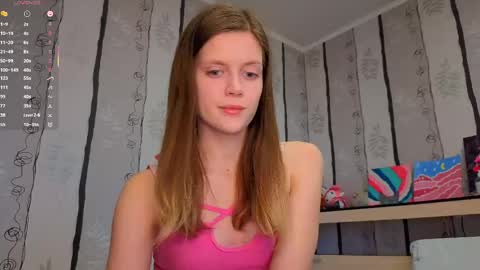 Snapshot of maurineneverman chatting on April 20, 2026, 8:06 am Lucy online show from April 20, 2026, 8:06 am