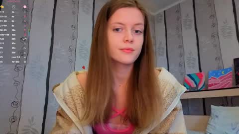 Snapshot of maurineneverman chatting on April 24, 2026, 11:56 am Lucy online show from April 24, 2026, 11:56 am