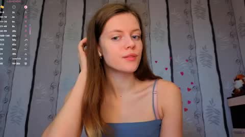 Snapshot of maurineneverman chatting on June 2, 2026, 8:05 am Lucy online show from June 2, 2026, 8:05 am