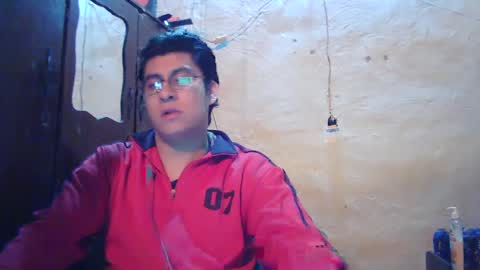 Snapshot of maurodirty chatting on January 21, 2025, 5:27 am Mauro online show from January 21, 2025, 5:27 am