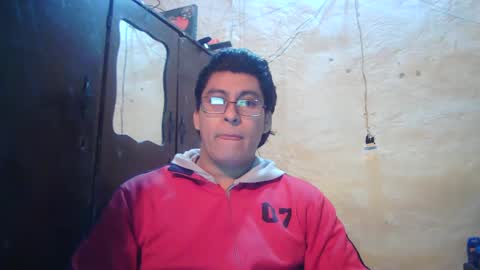 Snapshot of maurodirty chatting on January 26, 2025, 9:40 am Mauro online show from January 26, 2025, 9:40 am