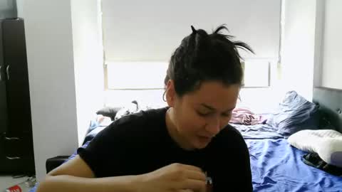 mauroluxandra online show from October 19, 2025, 3:12 pm