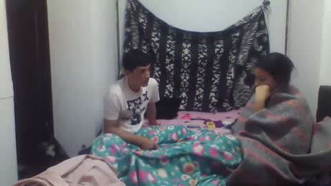 mauroluxandra online show from November 1, 2025, 7:10 am