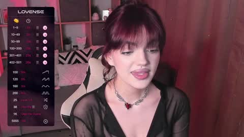 Snapshot of mavis_crystal chatting on January 14, 2025, 8:15 pm Mavis online show from January 14, 2025, 8:15 pm