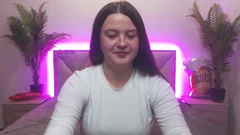 Snapshot of mavkacute chatting on October 4, 2025, 6:28 pm MavkaCute online show from October 4, 2025, 6:28 pm