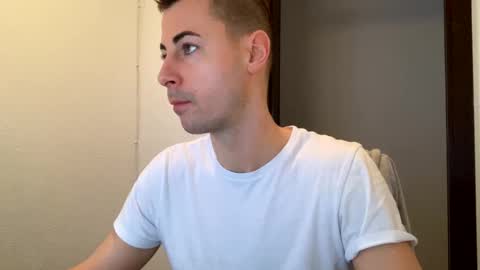 Snapshot of max681334 chatting on February 21, 2025, 7:45 am max681334 online show from February 21, 2025, 7:45 am