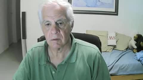 Snapshot of max_2017 chatting on October 18, 2025, 2:14 am max_2017 online show from October 18, 2025, 2:14 am