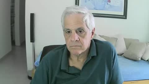 Snapshot of max_2017 chatting on November 19, 2025, 10:21 pm max_2017 online show from November 19, 2025, 10:21 pm