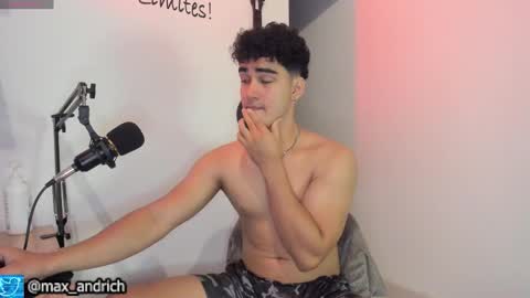 Max... online show from February 3, 2026, 8:19 am