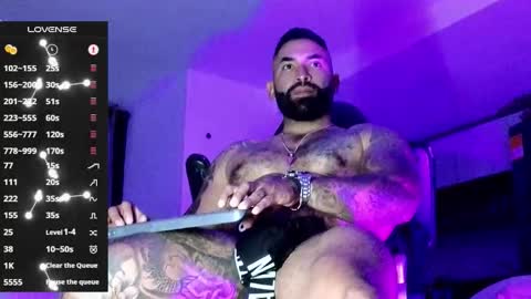 max__prada online show from February 19, 2026, 3:13 am