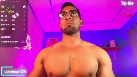 Snapshot of max_brown21 chatting on February 9, 2025, 9:06 pm max_brown21 online show from February 9, 2025, 9:06 pm