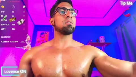 Snapshot of max_brown21 chatting on February 12, 2025, 8:29 pm max_brown21 online show from February 12, 2025, 8:29 pm