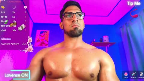 Snapshot of max_brown21 chatting on February 12, 2025, 11:51 pm max_brown21 online show from February 12, 2025, 11:51 pm