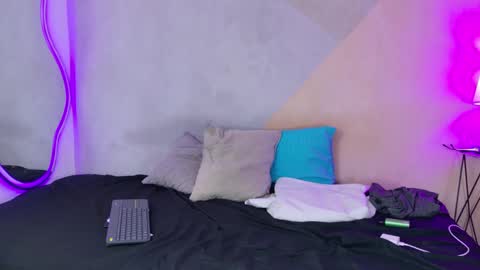 Snapshot of max_cumpower72 chatting on September 28, 2025, 8:47 pm max_cumpower72 online show from September 28, 2025, 8:47 pm