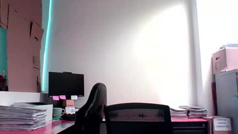 Snapshot of max_cumpower72 chatting on November 4, 2025, 9:58 pm max_cumpower72 online show from November 4, 2025, 9:58 pm