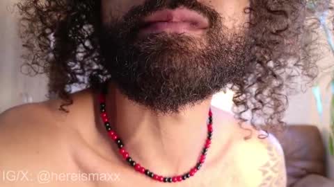 Max Follow me IGX hereismaxx online show from November 18, 2025, 6:01 pm