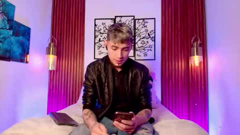 Max online show from March 3, 2026, 2:50 am