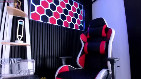 Max online show from March 14, 2026, 3:01 am