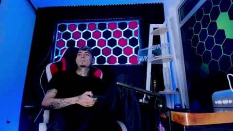 Max online show from April 2, 2026, 3:04 am