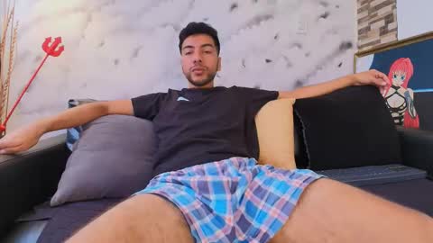 Max Hornye online show from March 3, 2026, 7:09 pm