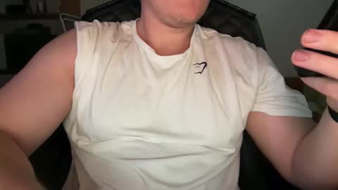Snapshot of max_hornyguy chatting on October 27, 2025, 10:52 am max_hornyguy online show from October 27, 2025, 10:52 am
