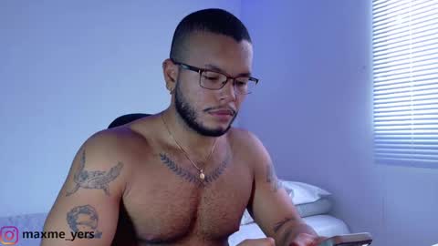 Snapshot of max_meyer chatting on September 11, 2025, 9:37 pm max_meyer online show from September 11, 2025, 9:37 pm