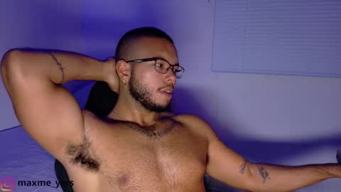 Snapshot of max_meyer chatting on September 18, 2025, 3:30 am max_meyer online show from September 18, 2025, 3:30 am