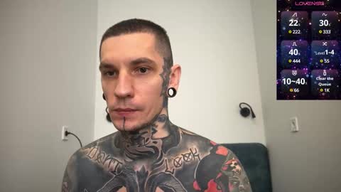 Snapshot of max_reaves chatting on February 21, 2025, 6:51 am online show from February 21, 2025, 6:51 am