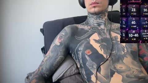 Snapshot of max_reaves chatting on March 5, 2025, 7:05 am online show from March 5, 2025, 7:05 am